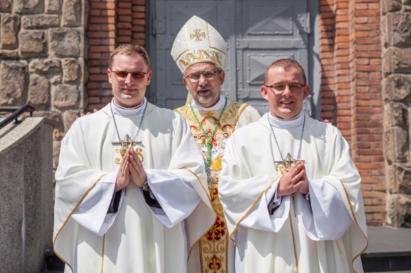 Prymicje nowowyświęconych kapłanów w Stopnicy